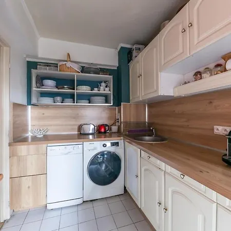 Saint Lambert Terrace Homestay